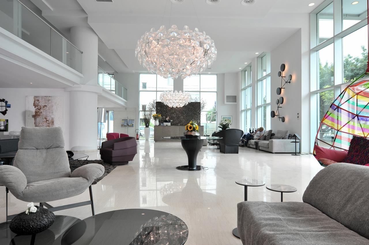 Athenaeum Palace & Luxury Suites Екстер'єр фото