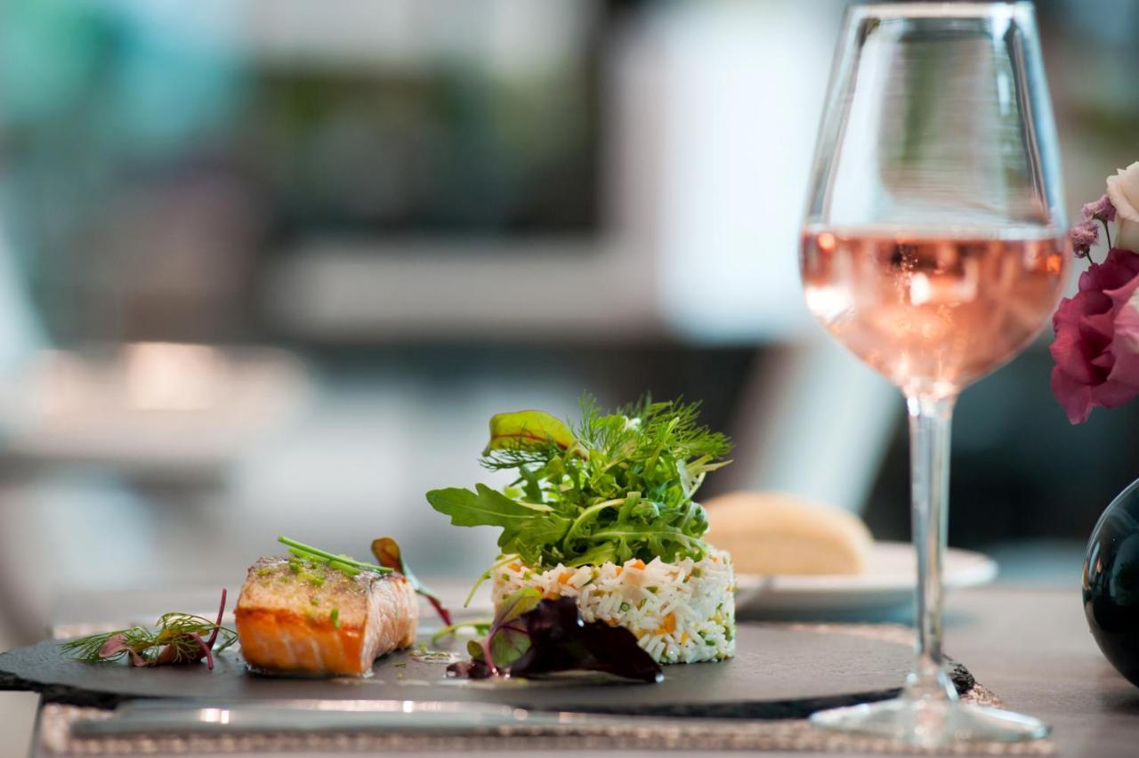 Athenaeum Palace & Luxury Suites Екстер'єр фото
